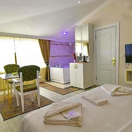 Loca Life Hotel Istanbul
